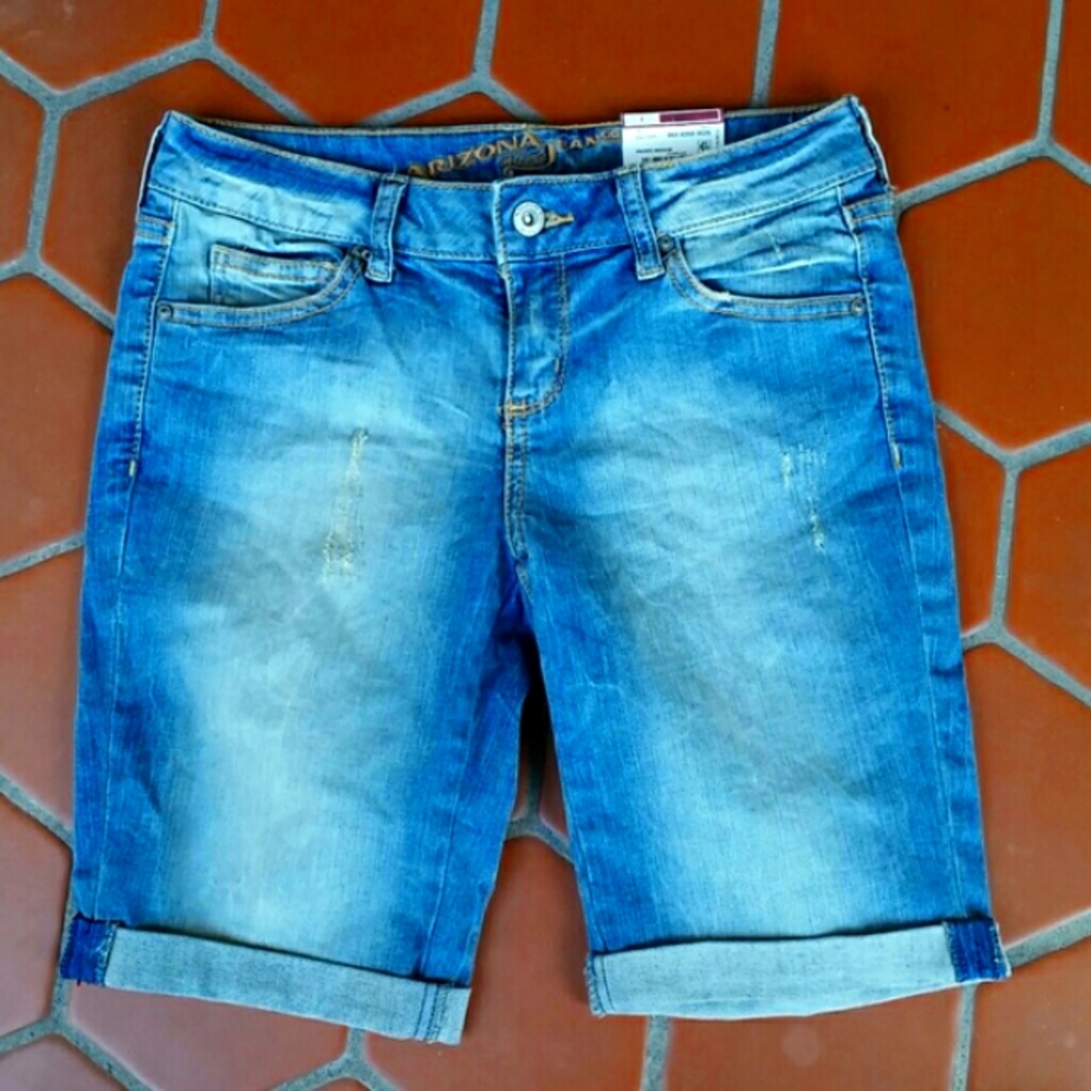 NWT Arizona Jean Co Denim Blue Jean Shorts